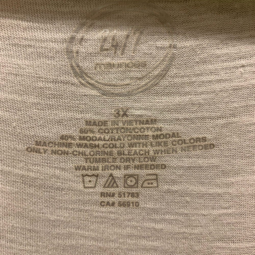 Maurice’s 24/7 V-neck Tee 3X - Picture 3 of 3